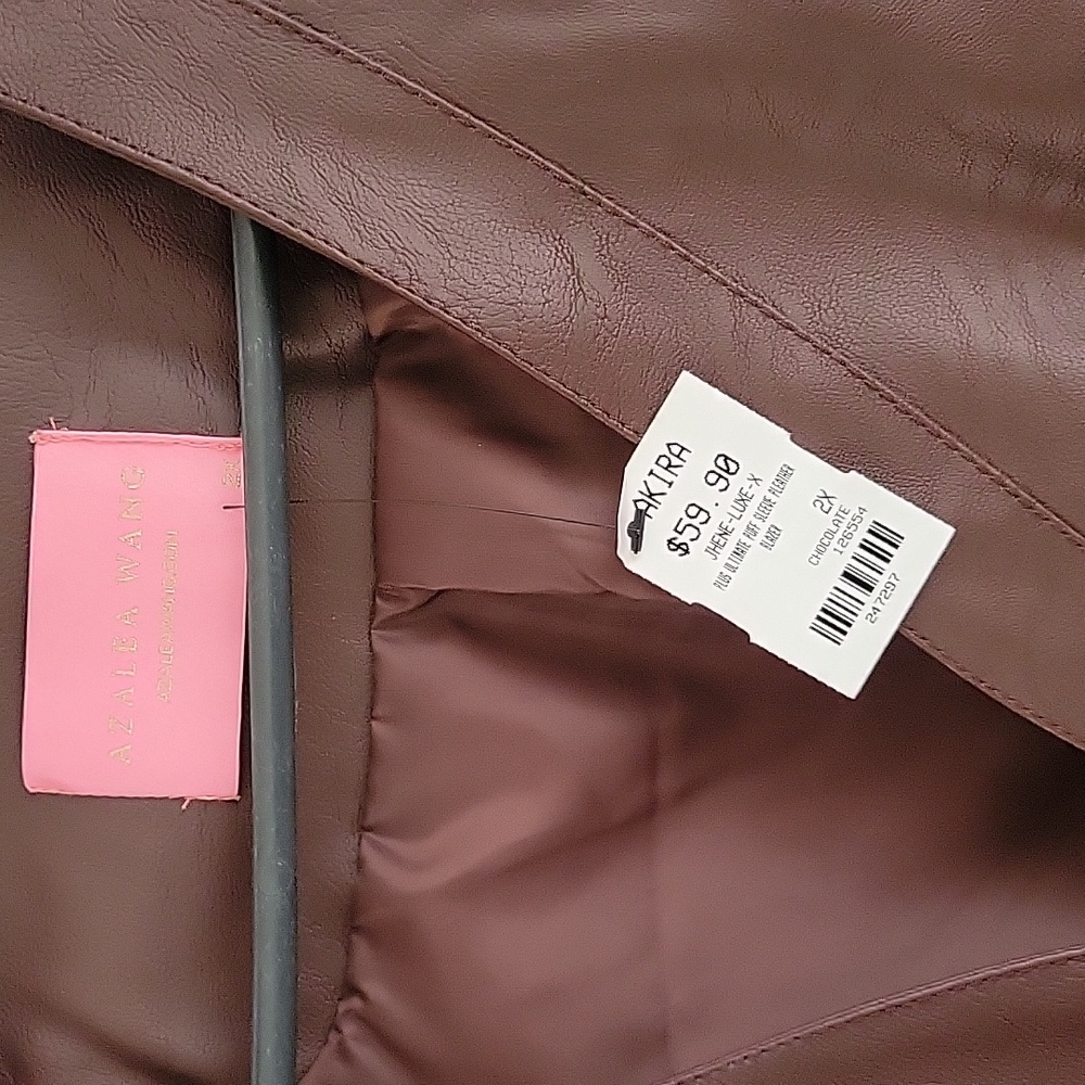 Beautiful puff sleeve crop faux leather brown jacket nwt - Picture 3 of 4